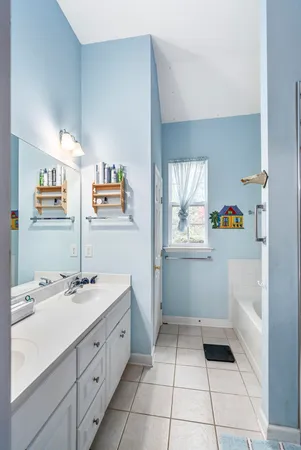 $324,900 | 220 Bainbridge Drive, Aiken, SC 29803