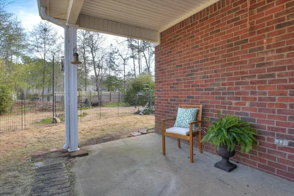 $324,900 | 220 Bainbridge Drive, Aiken, SC 29803