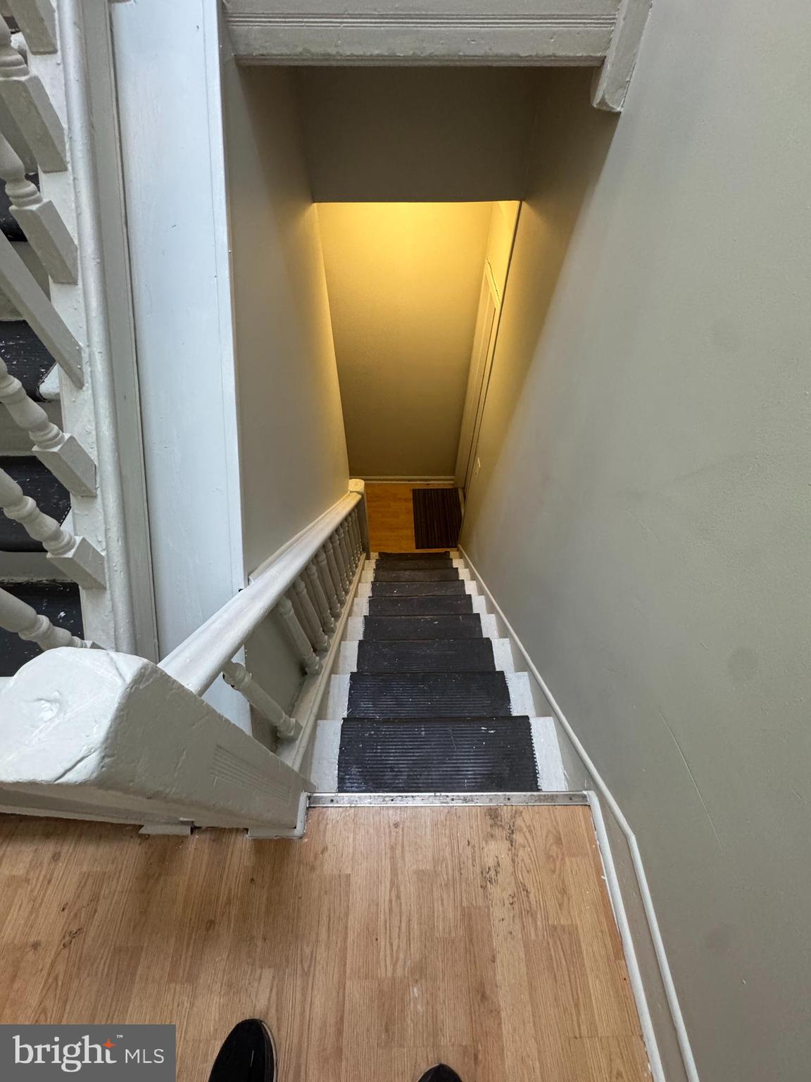 1736 McCulloh Street Baltimore, MD 21217 - Photo 12 of 14 a view of entryway