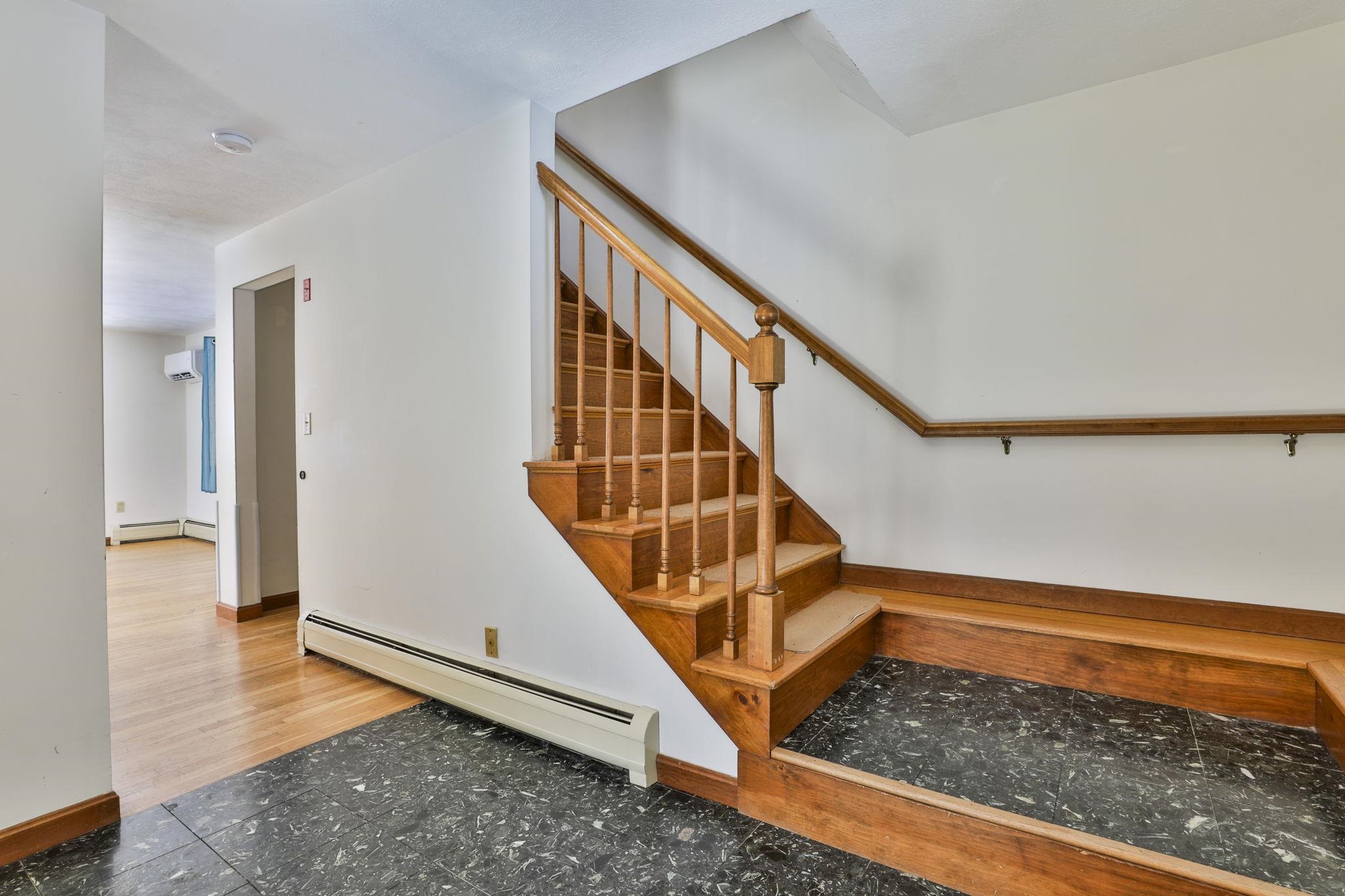 210 Range Road Windham, NH 03087 - Photo 5 of 31