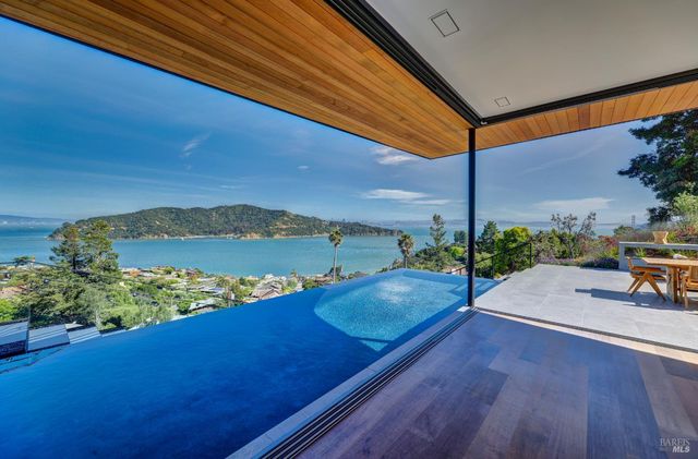 $11,800,000 | 2215 Vistazo E Street, Tiburon, CA 94920