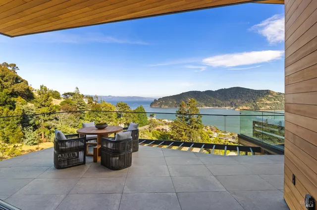 $12,995,000 | 2215 Vistazo E Street, Tiburon, CA 94920