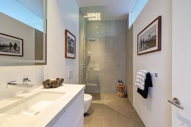 $12,995,000 | 2215 Vistazo E Street, Tiburon, CA 94920