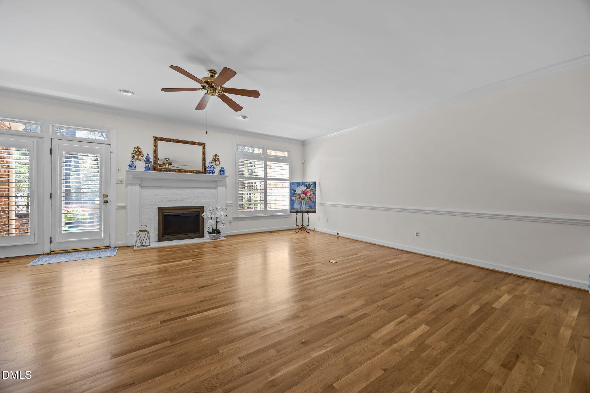 434 Van Thomas Drive Raleigh, NC 27615 - Photo 13 of 36 Living Room