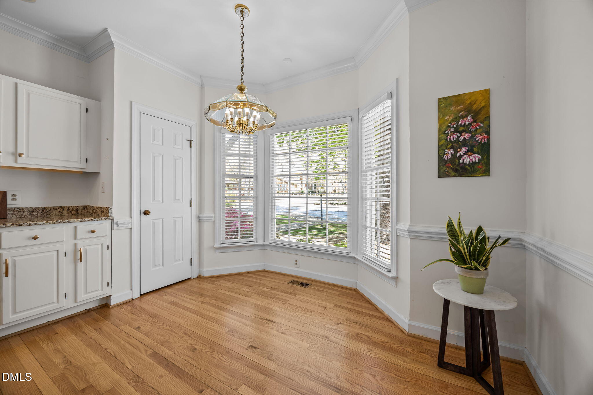 434 Van Thomas Drive Raleigh, NC 27615 - Photo 9 of 36 Kitchen table