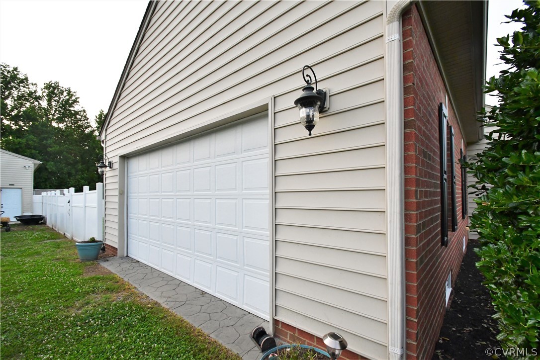 16165 Pleasant Mill Road Montpelier, VA 23192 - Photo 47 of 47 Attached 2 car garage