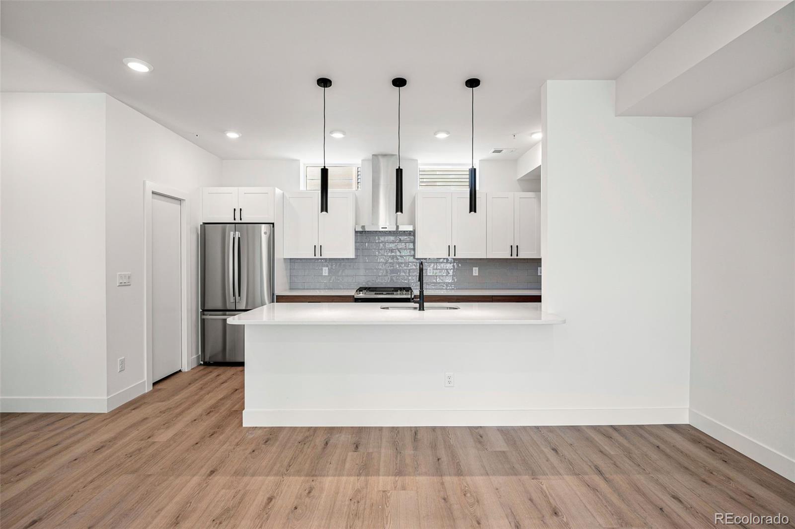 1418 Pierce Street Lakewood, CO 80214 - Photo 10 of 29