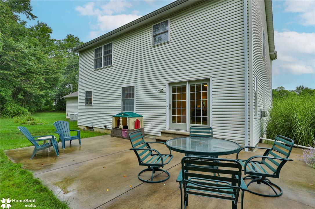 1201 Rone Drive Wind Gap, PA 18091 - Photo 31 of 39 Gallery Image 31