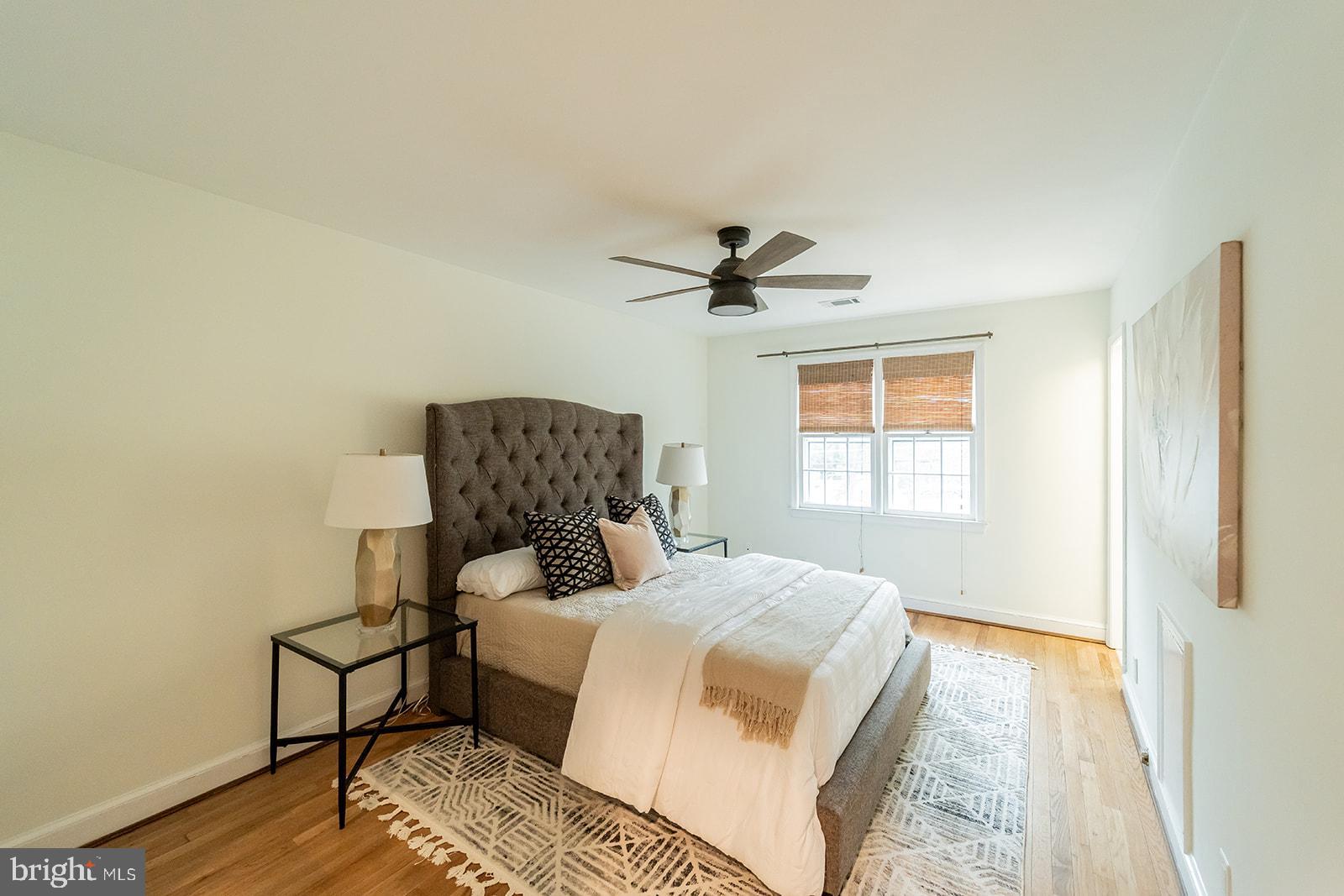 1734 Olde Towne Road Alexandria, VA 22307 - Photo 10 of 36 Large Primary Bedroom