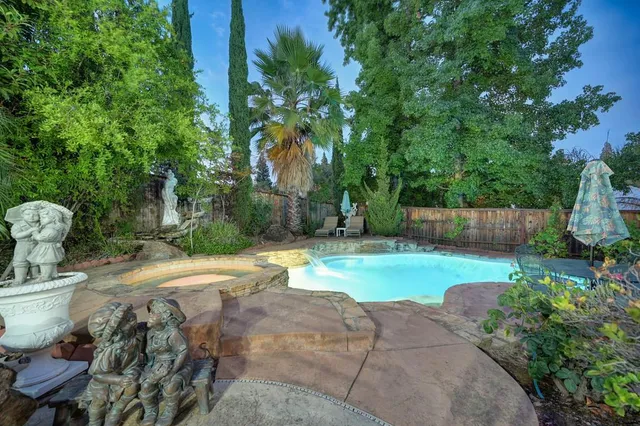 $1,260,000 | 100 Hinkle Court, Folsom, CA 95630