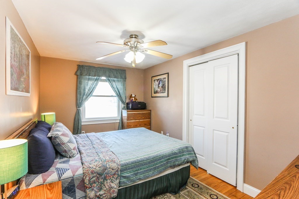 48 Bam Forth Road Springfield, MA 01128 - Photo 15 of 39