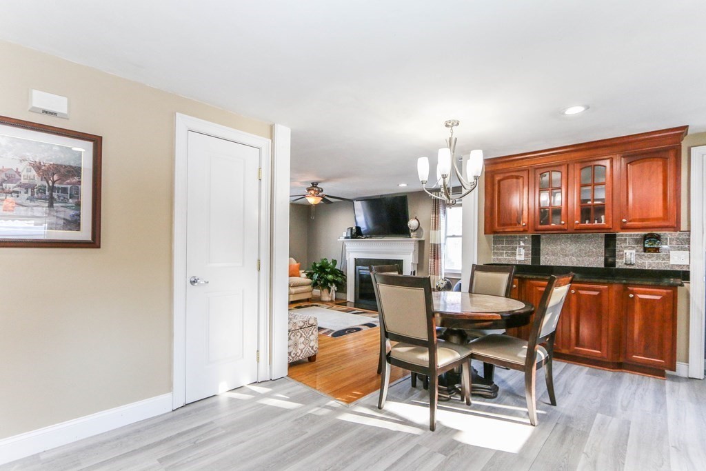 48 Bam Forth Road Springfield, MA 01128 - Photo 10 of 39
