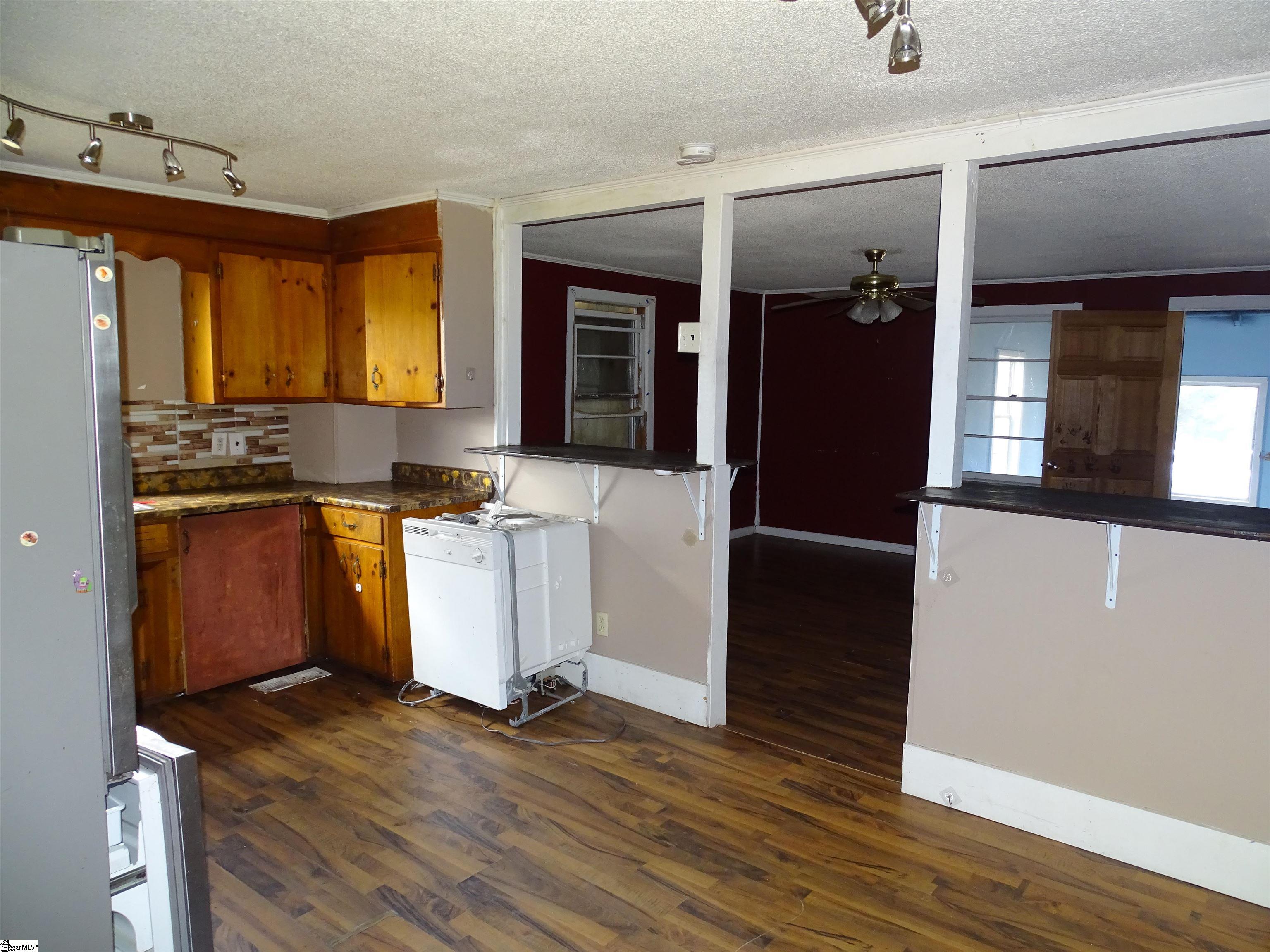 20 State Rd S-42-2453 Inman, SC 29349 - Photo 5 of 19