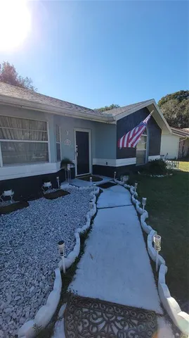 $1,900 | 564 West Central Avenue, Orange City, FL 32763