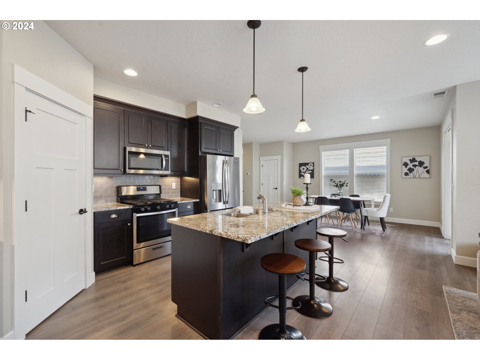1190 South Quail Run Place Ridgefield, WA 98642 - Photo 8 of 34