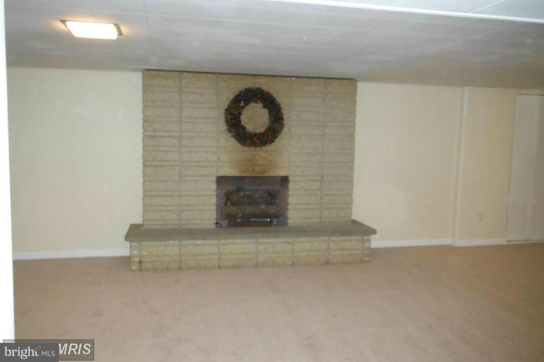 8400 Allison Lane Rosedale, MD 21237 - Photo 20 of 23