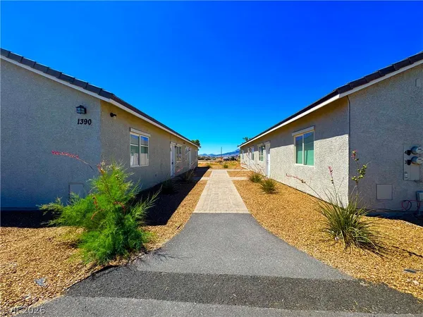 $1,250 | 1390 Ogallala Street, Unit 2, Pahrump, NV 89048