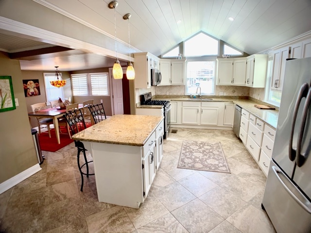 207 West Rose Avenue Foley, AL 36535 - Photo 8 of 34 Kitchen