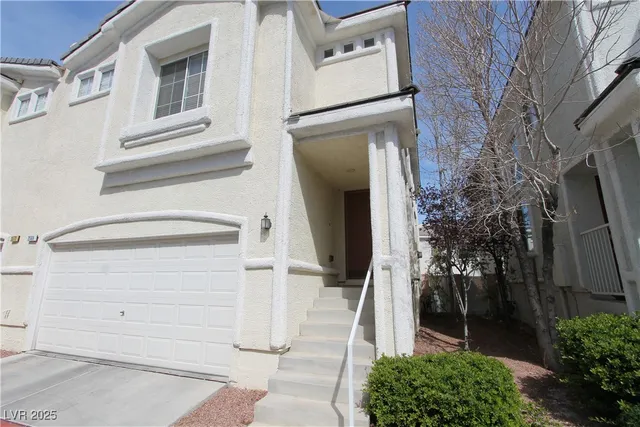 $1,975 | 2568 Diplomacy Pointe Court, Henderson, NV 89052