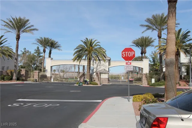 $1,975 | 2568 Diplomacy Pointe Court, Henderson, NV 89052