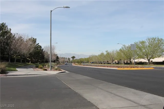 $1,975 | 2568 Diplomacy Pointe Court, Henderson, NV 89052