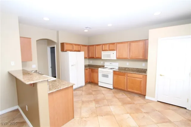 $1,975 | 2568 Diplomacy Pointe Court, Henderson, NV 89052