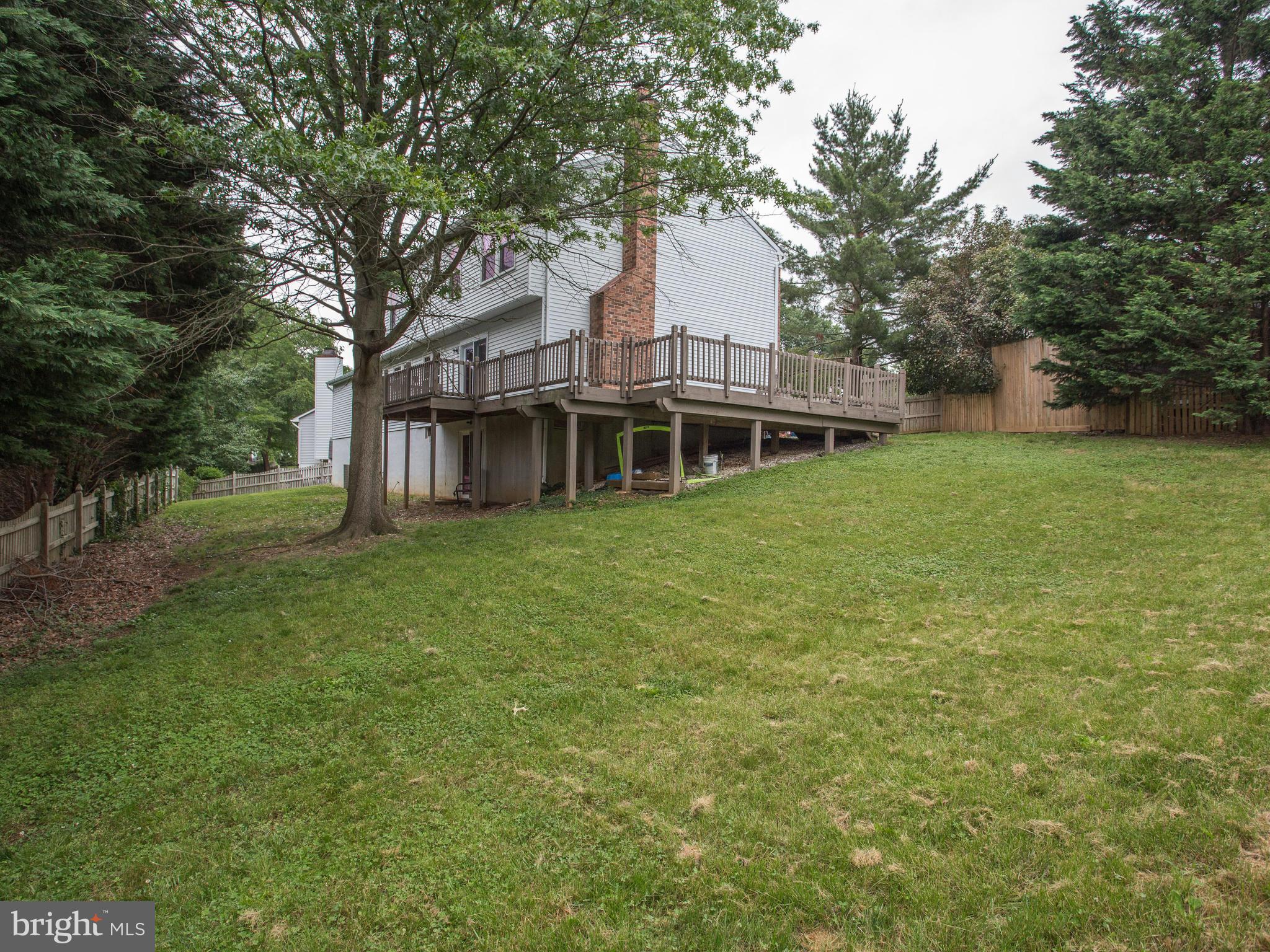 288 Raintree Drive Arnold, MD 21012 - Photo 29 of 30 Private yard