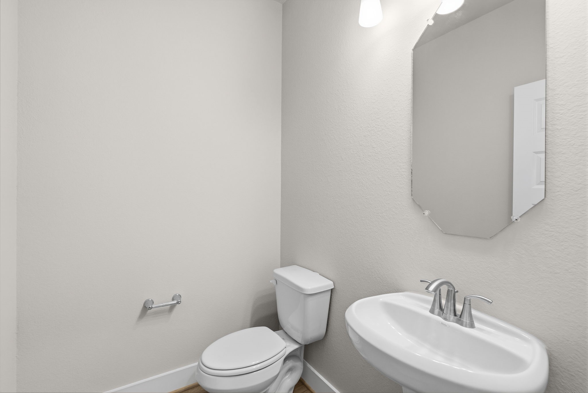 19218 Trinity Terrace Ln Spring Spring, TX 77379 - Photo 7 of 46