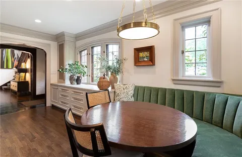 $5,500,000 | 2201 Stratford Road, Mission Hills, KS 66208