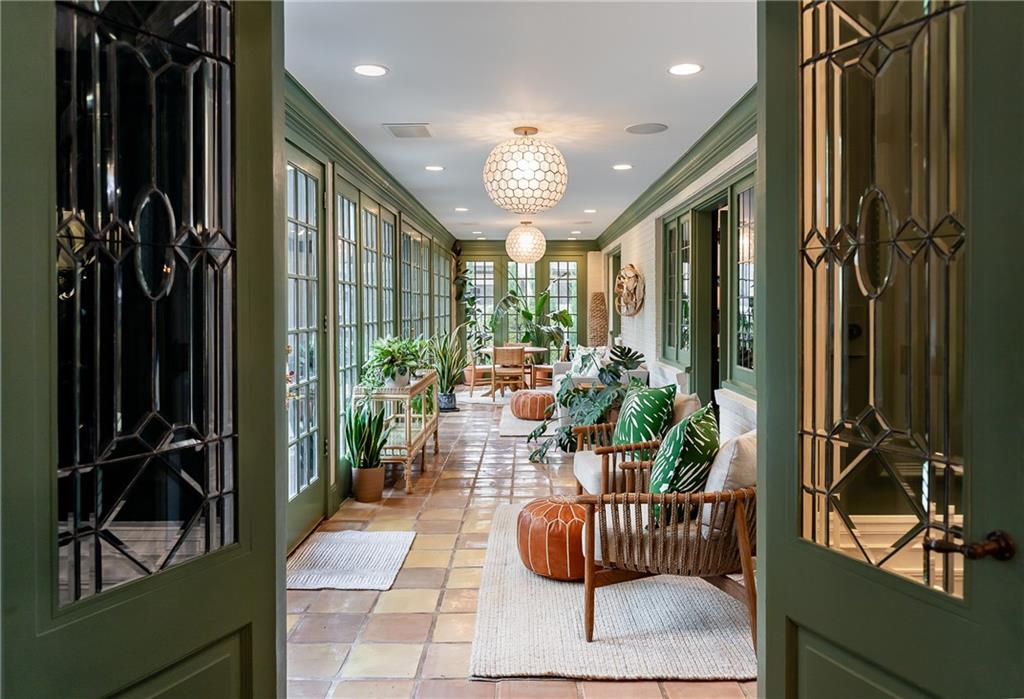 2201 Stratford Road Mission Hills, KS 66208 - Photo 34 of 69