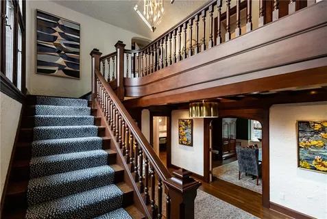 $5,500,000 | 2201 Stratford Road, Mission Hills, KS 66208