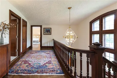 $5,500,000 | 2201 Stratford Road, Mission Hills, KS 66208