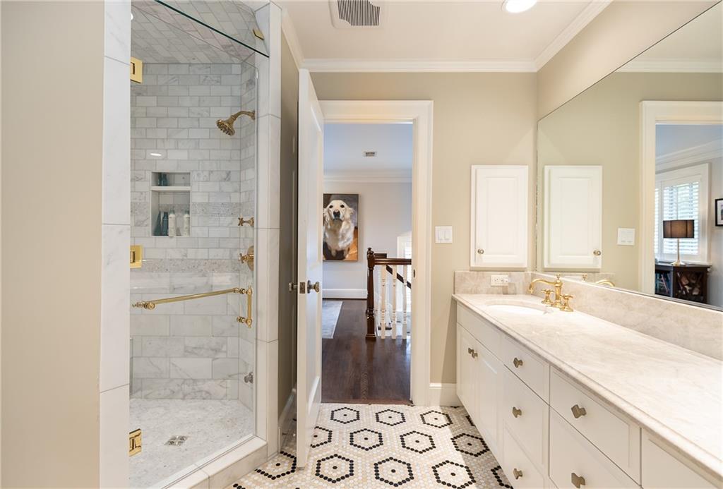 2201 Stratford Road Mission Hills, KS 66208 - Photo 51 of 69