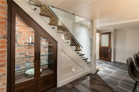 $5,500,000 | 2201 Stratford Road, Mission Hills, KS 66208