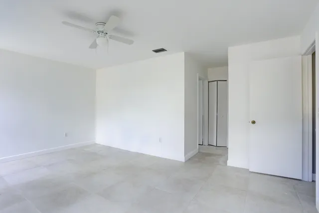 $3,900 | 15895 Northwest 5th Street, Pembroke Pines, FL 33028