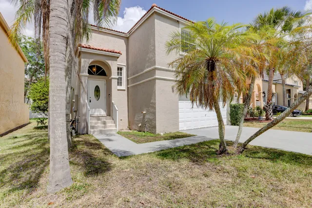 $3,900 | 15895 Northwest 5th Street, Pembroke Pines, FL 33028