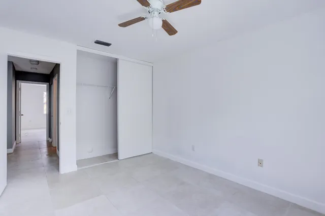 $3,900 | 15895 Northwest 5th Street, Pembroke Pines, FL 33028