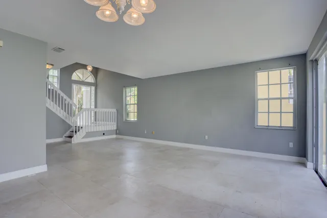 $3,900 | 15895 Northwest 5th Street, Pembroke Pines, FL 33028