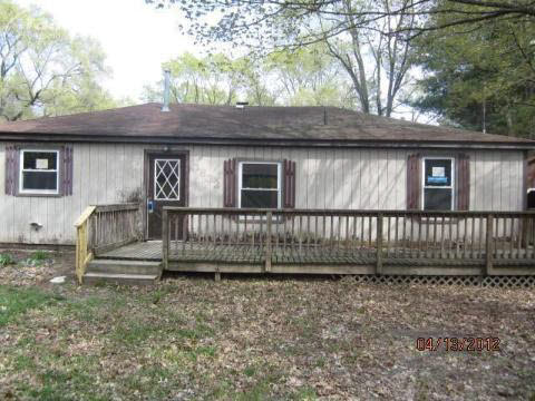 3832 Ponchartrain Pinckney, MI 48169 - Photo 1 of 7 20125668.JPG