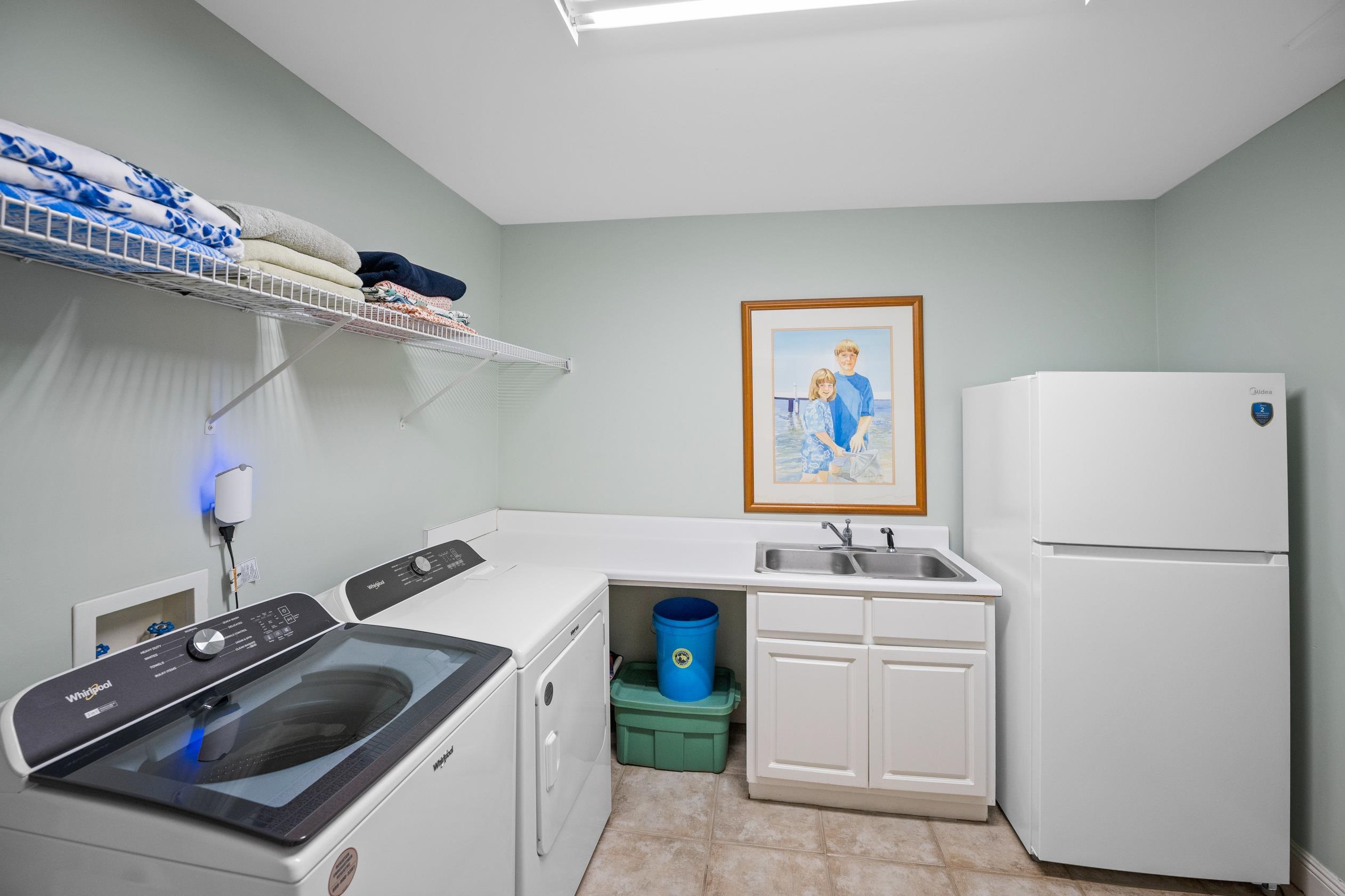 31304 River Road Orange Beach, AL 36561 - Photo 71 of 78 Laundry