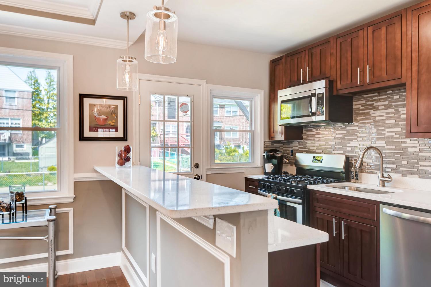 1324 Pentwood Road Baltimore, MD 21239 - Photo 8 of 26 Gallery Image 8