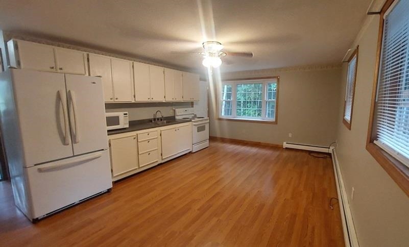 135 Long Point Road, Unit B Moultonborough, NH 03254 - Photo 2 of 9