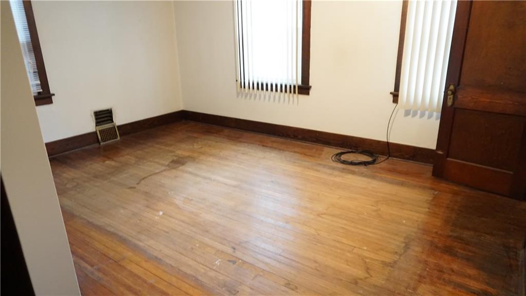 1121 Ingham Street Pittsburgh, PA 15212 - Photo 12 of 22 Gallery Image 12