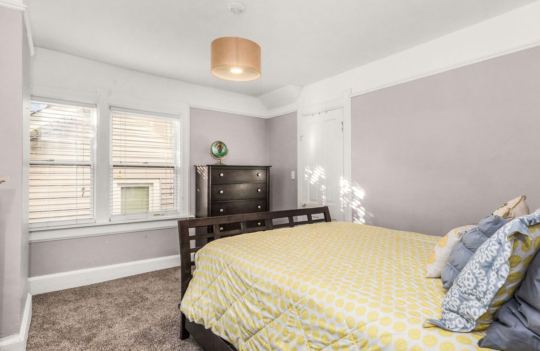 1764 North Astor Street Milwaukee, WI 53202 - Photo 13 of 21 Bedroom II