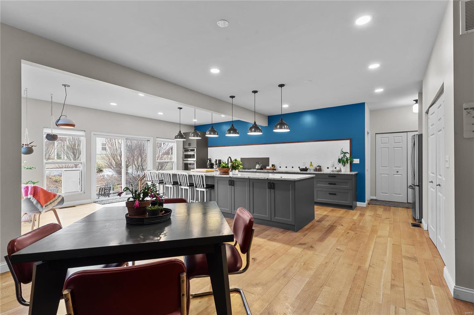 1290 Shorewind Trail St. Charles, MO 63303 - Photo 13 of 33