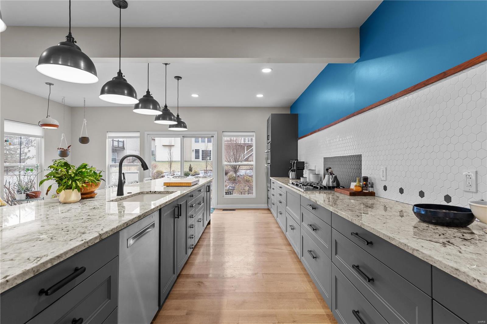 1290 Shorewind Trail St. Charles, MO 63303 - Photo 15 of 33