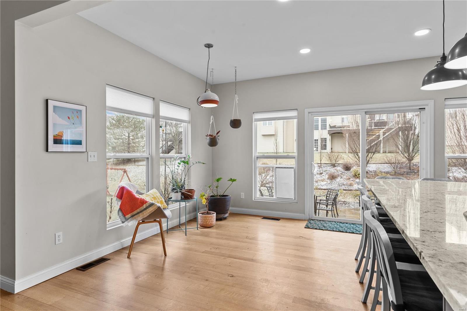 1290 Shorewind Trail St. Charles, MO 63303 - Photo 16 of 33