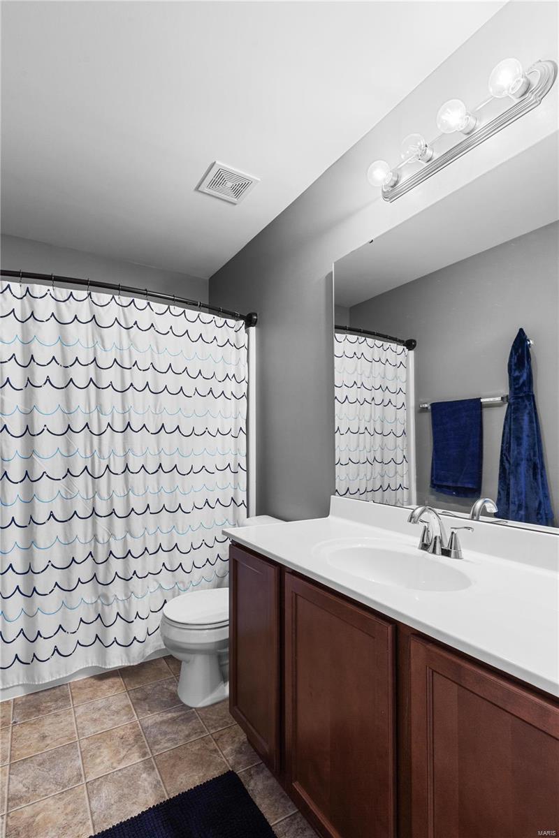 1290 Shorewind Trail St. Charles, MO 63303 - Photo 26 of 33
