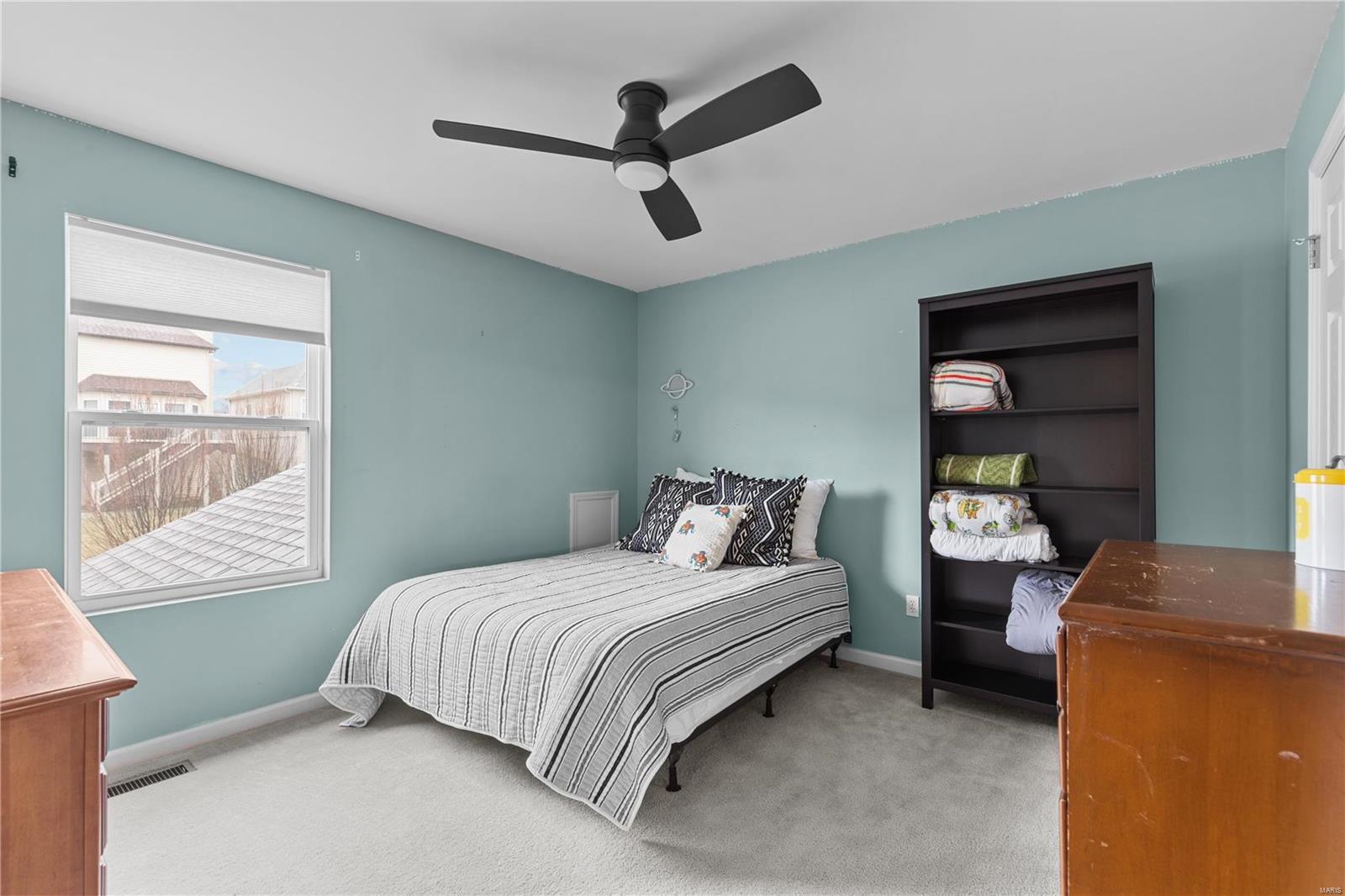 1290 Shorewind Trail St. Charles, MO 63303 - Photo 27 of 33