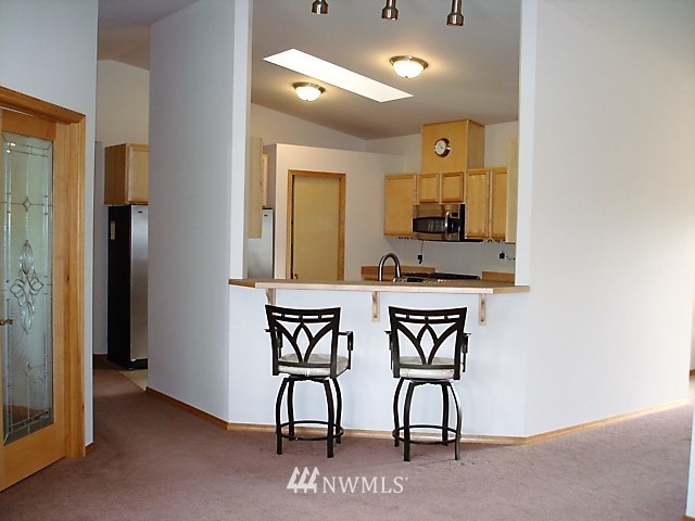 431 Division Road Zillah, WA 98953 - Photo 5 of 24 Gallery Image 5